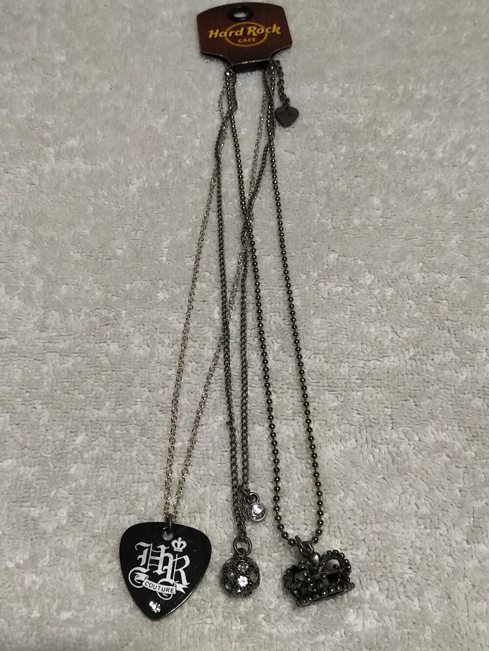NWT Hard Rock Cafe Couture Gunmetal 3-Charm Crown Guitar Pick Gem Necklace